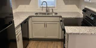 Charming Fully Renovated 2-Bedroom, 1.5-Bath Home for Rent, Lawn Maintenance and W/d Units Included Gallery 5