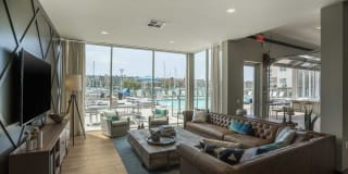 WAYFARER APARTMENTS + MARINA Gallery 52