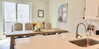 3735 S Tryon Street Gallery 6