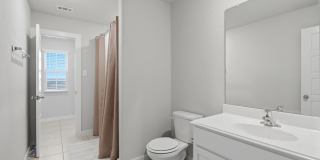 827 laurel Gallery 25