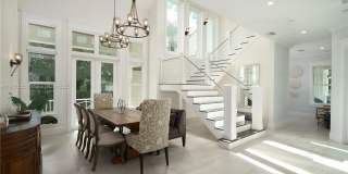 545 SW Indianola St Gallery 10