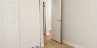 Refurbished Second Floor 1bd Condo With Pool & In-unit Laundry Gallery 13
