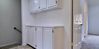 Remodeled 3bd 3-Story Townhouse With Attached Garage Remodeled 3bd 3-Story Townhouse With Attached Garage Gallery 21