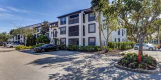 ** FAIRWAY PRESERVE ** 3 BED / 2 BATH CONDO - PET OK! - NORTH NAPLES - ANNUAL RENTAL Gallery 1