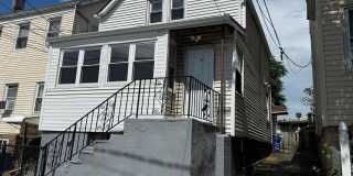 82 MCADOO AVE Gallery 1
