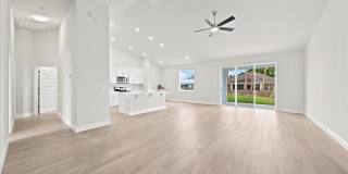 407 Cellini Avenue NE Gallery 31