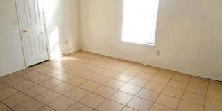 Welcome To This Charming Single Level Home With Evaporative Air Located In Quiet Eastside Neighborhood Welcome To This Charming Single Level Home With Evaporative Air Located In Quiet Eastside Neighborhood Gallery 14