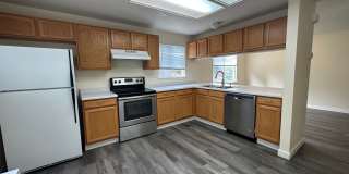 Updated 2 Bedroom w/ a Loft, 2 story Updated 2 Bedroom w/ a Loft, 2 story Gallery 10