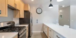 SFR Downtown-Clpose to 4th Avene Gallery 5