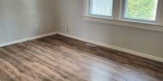 Updated and rent ready...450 Hamilton, Wood River Updated and rent ready...450 Hamilton, Wood River Gallery 5