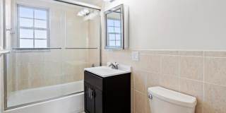 Spring Hill Apartments Gallery 21