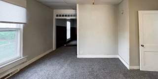 Downtown Home with fence and nice updates and clawfoot tub Gallery 12