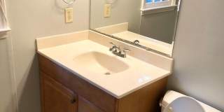 3 BR 2 Bath Townhome Gallery 22