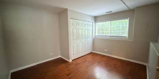 Beautiful and cozy home with 3 bedrooms and 2 full bathrooms and finished basement Gallery 20