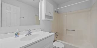 Charming 2/2 at Boardwalk Condominiums! Gallery 15