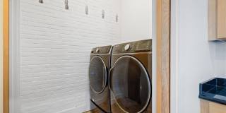 412 Dauphin Street Gallery 16