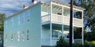 3 BED | 2 BATH | MIDTOWN | INCLUDES PARKING SPACE 3 BED | 2 BATH | MIDTOWN | INCLUDES PARKING SPACE Gallery 1