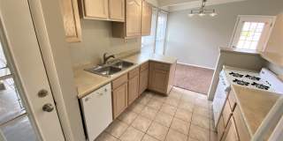 3 Bedroom - Upper Arlington Gallery 13