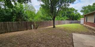 (3) Bed/(2) Bath in West Norman Avail NOW! Gallery 16