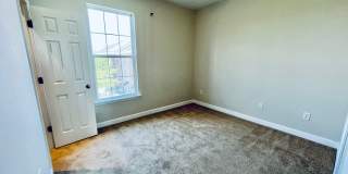 2834 Howard Ave Unit C Gallery 21