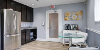 Avery Point Apartments Gallery 20