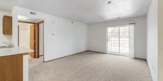 Platinum Valley Apartments Gallery 67