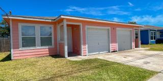 1210 Chaparral Street Gallery 1