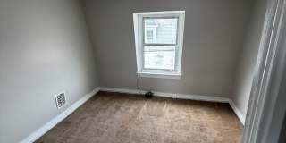 4-bedroom home in the heat of Reading! Gallery 15