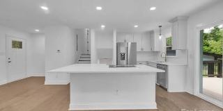 1001 Archdale Drive Gallery 3