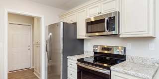 907 Alabama Street Gallery 6