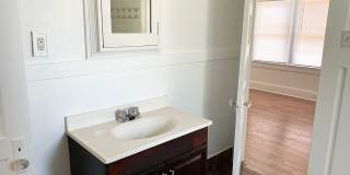 Charming 2 Bedroom, 1 Bath Home in Tower District Charming 2 Bedroom, 1 Bath Home in Tower District Gallery 10