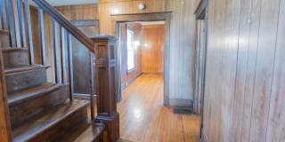 Large Centrally Located Home for Rent! Gallery 11