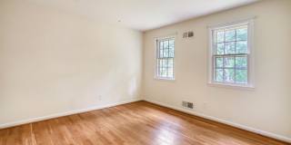 Beautifully updated Center Hall Colonial in the Fox Hills neighborhood of Potomac. Gallery 40