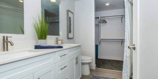 Seasons on Riverdale Gallery 56