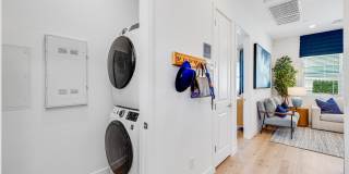 Yardly Broadway Gallery 41