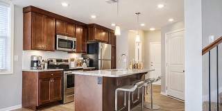 Chapel Ridge Townhomes Gallery 8