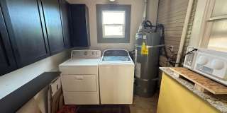 Adorable 2 Bedroom One Bathroom Home Close to Downtown Grass Valley and Shopping Gallery 24