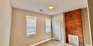 513 S 24th Street - 2 Bedroom House, Fenced Yard, Off-Street Parking, Pets OKAY! Gallery 3