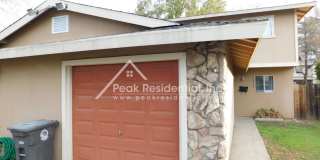 Updated 3bd/1.5ba Rancho Cordova Duplex Gallery 1