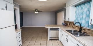 5501 9th Street Gallery 1