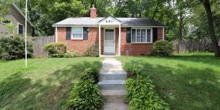 "Coming Soon". - Lovely 2BD/1BA Brick Rambler with large yard! Gallery 1