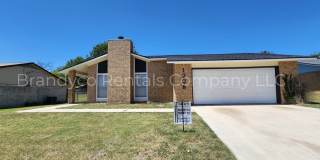 1208 Circle Tree Loop Gallery 1
