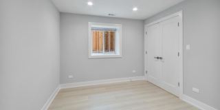 4626 Ashland Gallery 5