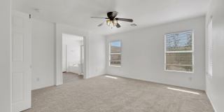 Gorgeous 3 bed plus a loft Gallery 17