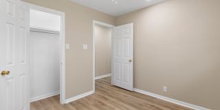 Charming Newly Remodeled Rental Home in a Quiet Neighborhood Gallery 32