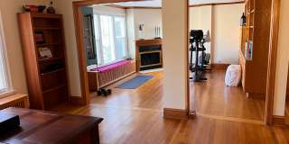 Move In June 1st 2026! 2 Bedroom 2 bath - Pet's OK - Wilmette Gallery 16