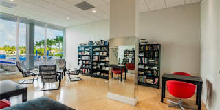 5750 Collins Ave Gallery 30