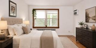 121 Manhasset Avenue Gallery 19