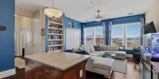 Bright & Character-Filled 2BR/2BA Condo in the Brooklyn Arts District Gallery 25