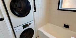 The Taylor Gallery 16